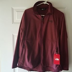 woman's northface fleece
